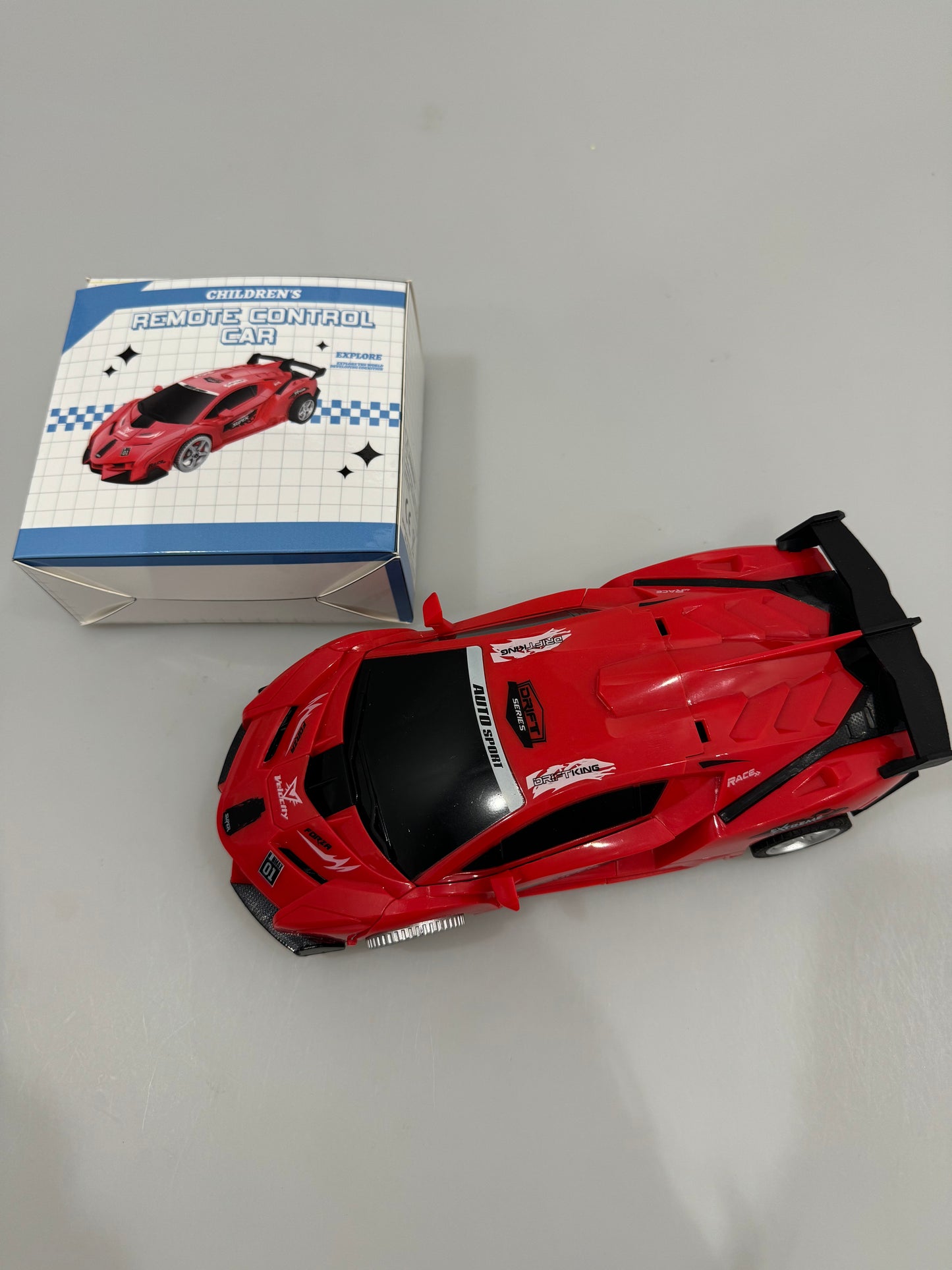 Remote Control Car, Toy for 3-8 Year Old Boys, 360° Rotating RC Deformation Robot Car Toy with LED Light, Transform Robot RC Car Age 3 4 5 6 7 8-12 Years Old for Kids, Boys Girls Birthday Gifts