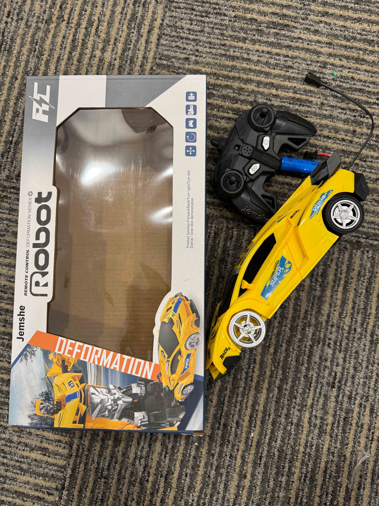 Jemshe Remote Control Car Toy,360° Rotating RC Deformation Robot Car Toy