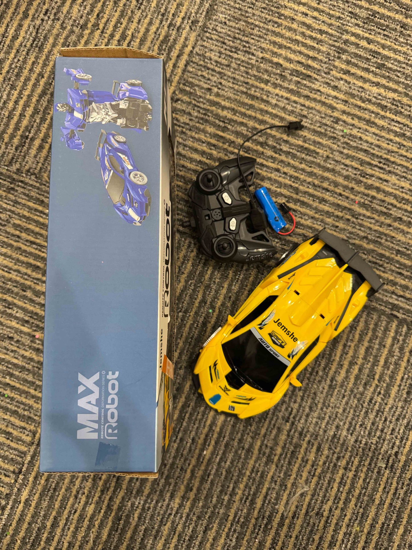 Jemshe Remote Control Car Toy,360° Rotating RC Deformation Robot Car Toy